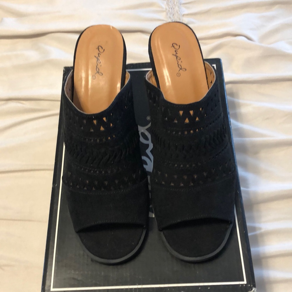 Black suede sandals
